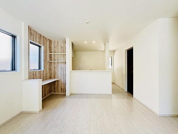 ご家族の温かい時間を演出するダイニングスペースです。