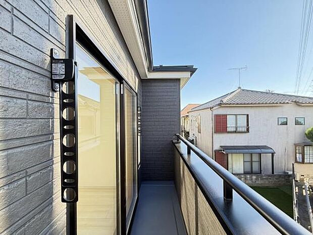 お洗濯ものを気持ち良く太陽の光で干せるのが嬉しいですね。