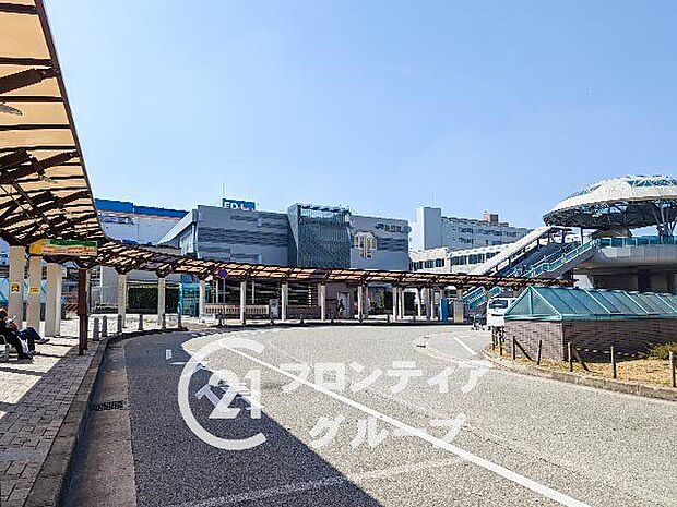 尼崎駅(JR西日本 JR東西線) 徒歩26分。 2020m