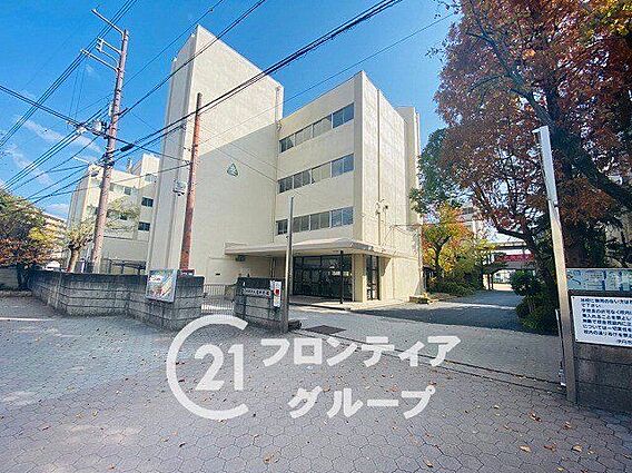 伊丹市立東中学...