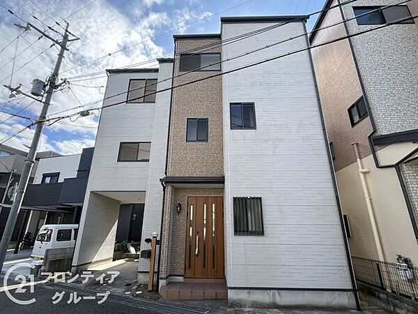 外観：328000524781