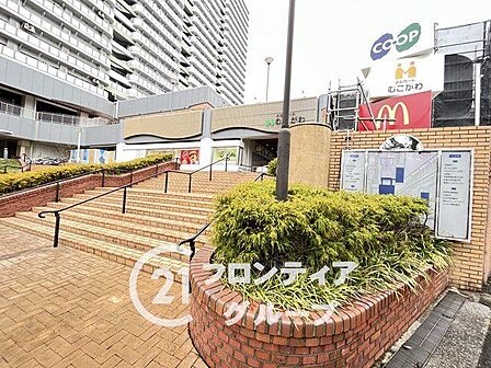 コープ武庫川 徒歩12分。 910m