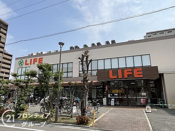 ライフ歌島店 ...