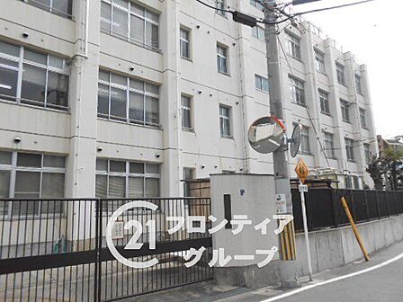 大阪市立佃小学校 徒歩6分。 440m