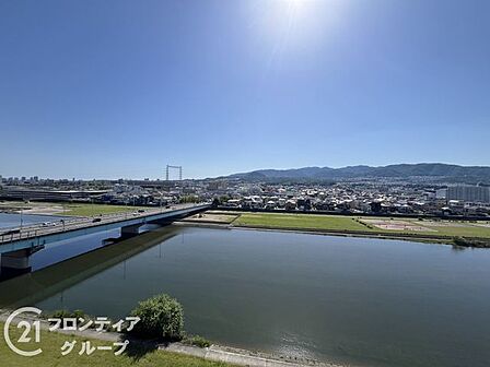 お客様にあった住宅ローンをご提案させていただきます