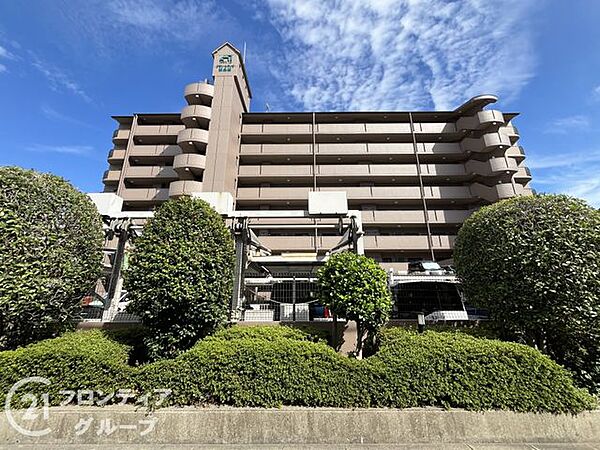 外観：327002907602