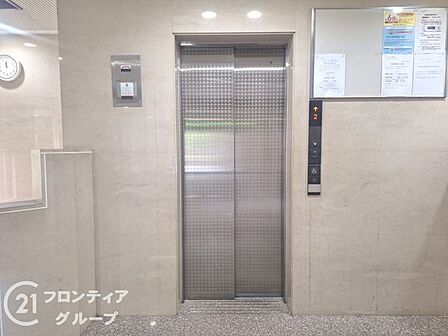 お買い物帰りもらくらくなエレベーター完備