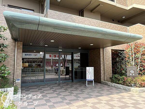 広々としたデザインで、開放感を感じさせます。