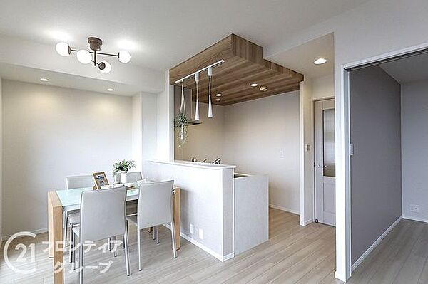 「いつかは」と思っていた住まい探しも、具体的に動き出すと意外とスムーズに進むものです。まずは気軽にご相談いただけます