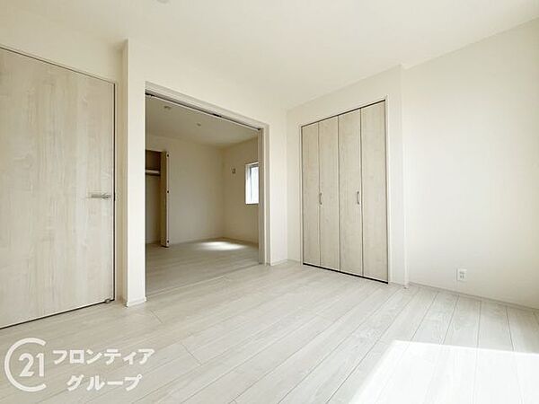寝室を拡大表示