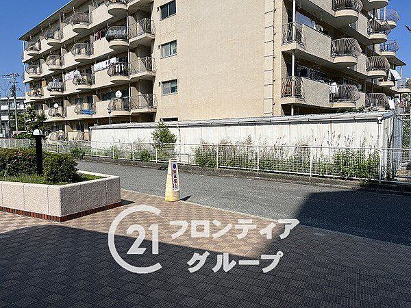 住まい探しで後悔しないためのポイントをスタッフがお伝えします。検討中の方もそうでない方も、まずは一度お話を聞かせてください