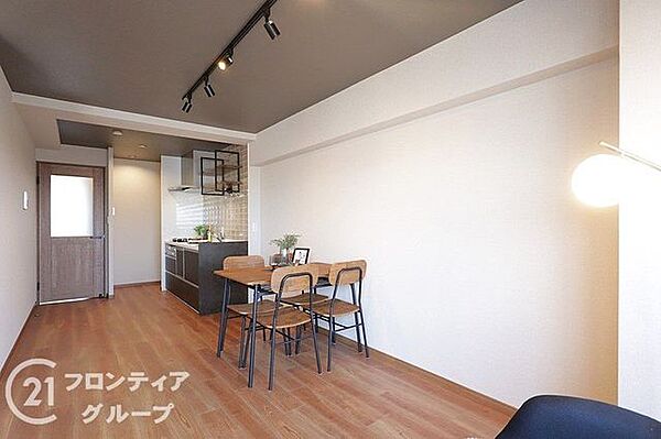 住宅購入の流れや必要な手続きについて、順を追ってご説明しています。はじめての方でも安心してご相談いただける環境を整えています