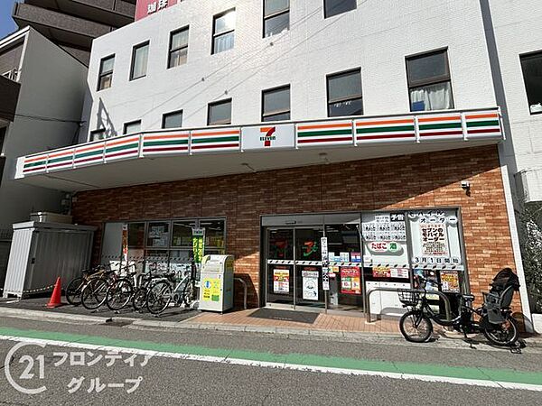 セブンイレブン阪神甲子園球場前店 徒歩4分。 320m