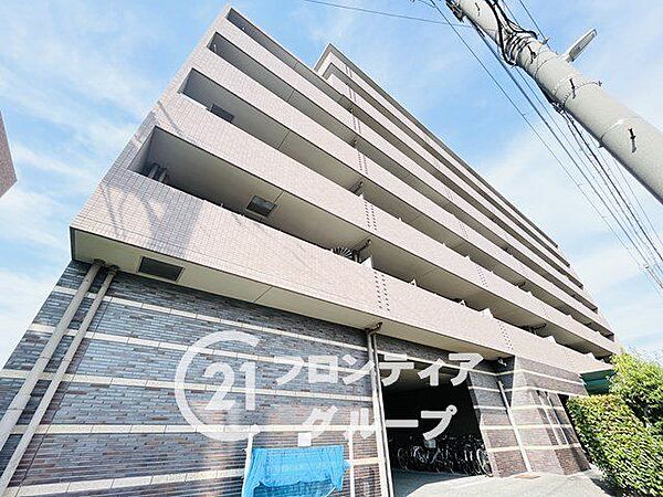 住まい探しで後悔しないためのポイントをスタッフがお伝えします。検討中の方もそうでない方も、まずは一度お話を聞かせてください