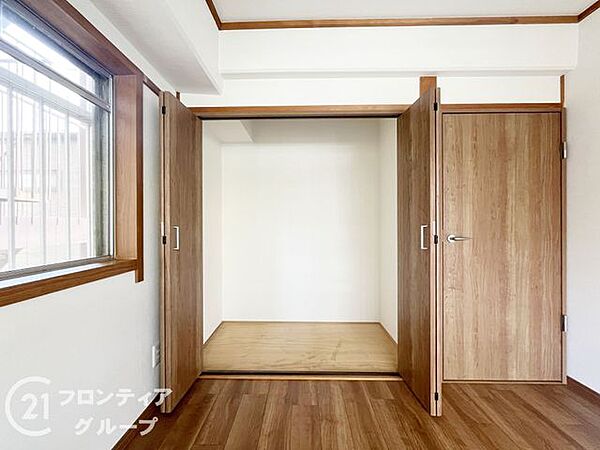 住まい選びは、価格や立地だけでなく、将来の暮らし方まで含めて考えることが大切です。今の段階で気になっていることを、まずスタッフに話してみてください