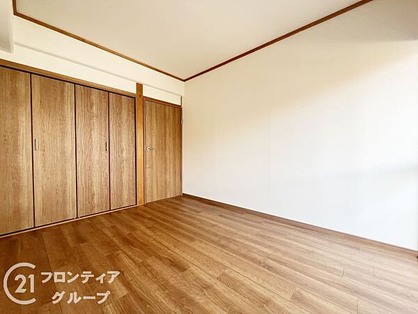 エリアの特性や周辺環境についての情報提供も行っています。物件だけでなく、地域の暮らしやすさも含めてご確認いただけます