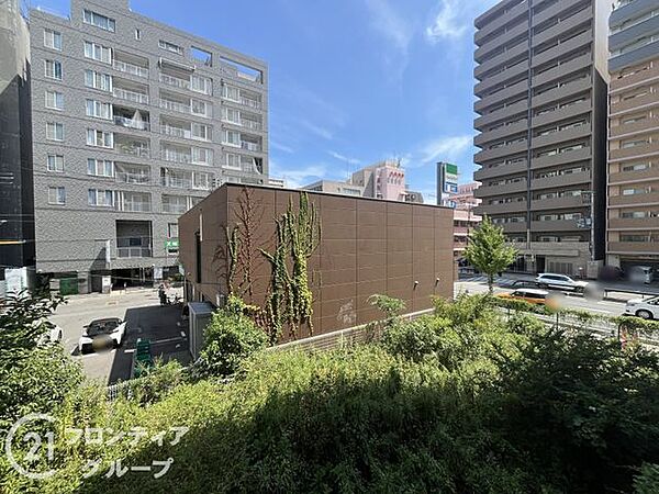 「賃貸のままでいいのか、買うべきか」その判断に必要な情報を、スタッフがわかりやすく整理してお伝えします。お気軽にご相談ください
