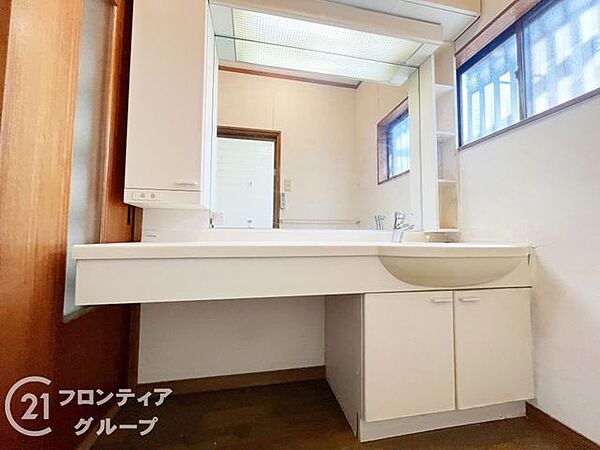 物件から受けた印象や、周辺の生活環境への疑問まで、気になることを何でも話してみてください。暮らしのイメージを一緒に整理していきましょう