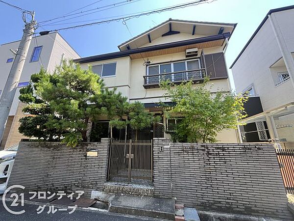 外観：328000673074