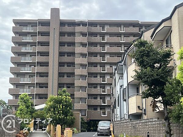 住宅購入の流れや必要な手続きについて、順を追ってご説明しています。はじめての方でも安心してご相談いただける環境を整えています