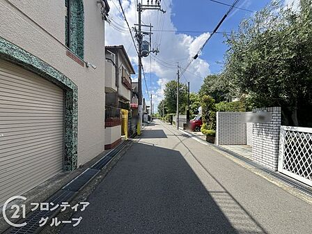 ご見学は無料で承っています。気になる点があれば現地でしっかり確認できますので、まずはお気軽にご予約ください