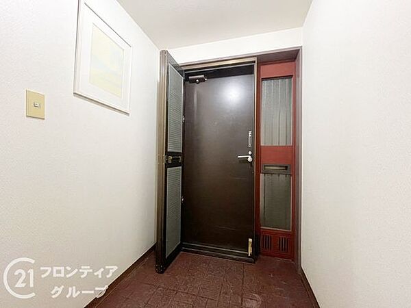 住まい探しで後悔しないためのポイントをスタッフがお伝えします。検討中の方もそうでない方も、まずは一度お話を聞かせてください