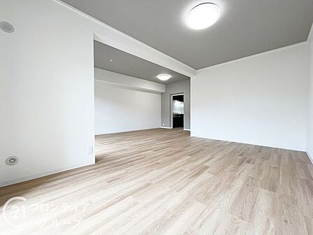 物件から受けた印象や、周辺の生活環境への疑問まで、気になることを何でも話してみてください。暮らしのイメージを一緒に整理していきましょう