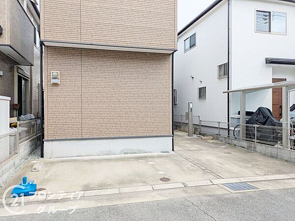 エリアの特性や周辺環境についての情報提供も行っています。物件だけでなく、地域の暮らしやすさも含めてご確認いただけます
