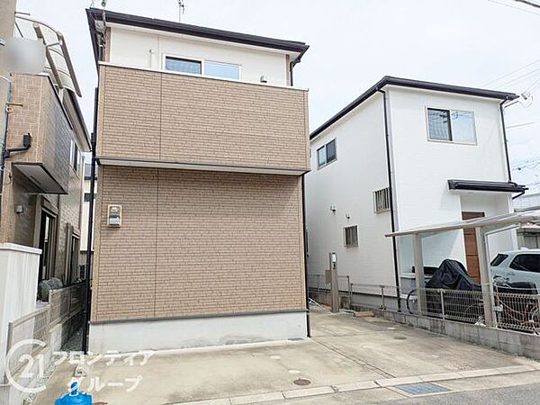 住宅購入の流れや必要な手続きについて、順を追ってご説明しています。はじめての方でも安心してご相談いただける環境を整えています