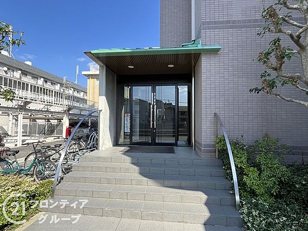 資金計画や住宅ローンのしくみなど、購入前に知っておきたいことをわかりやすくご説明しています。まずはお気軽にお問い合わせください