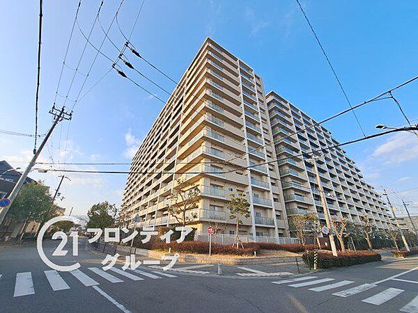 資金計画や住宅ローンのしくみなど、購入前に知っておきたいことをわかりやすくご説明しています。まずはお気軽にお問い合わせください
