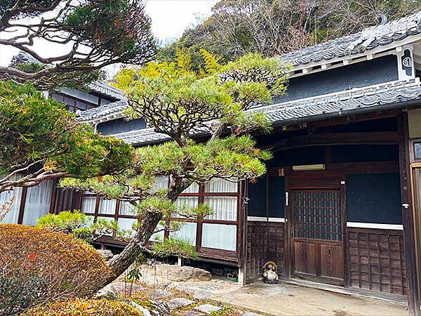 外観：328000551259