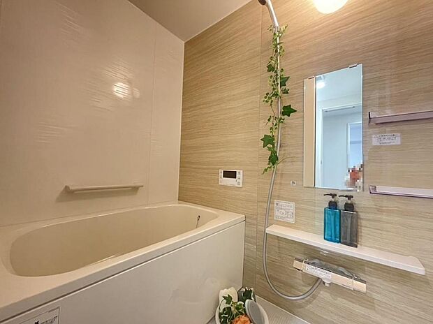 【リフォーム済】浴室はハウステック製のユニットバスに新品交換しました。きれいになったお風呂で日々の疲れを癒してくださいね。