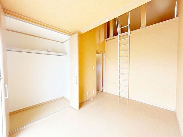【2階　約5.5帖】ロフト付きのお家です！