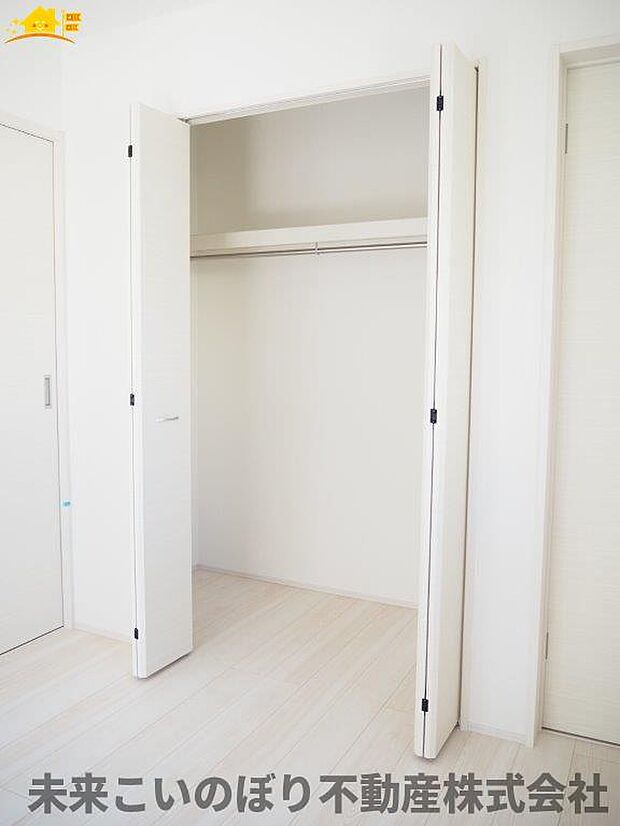 各居室には十分な収納スペースを確保。お部屋全体を広々と使うことができます。