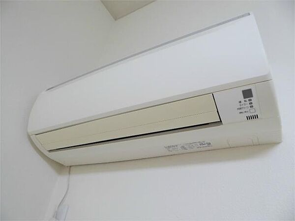 画像12:エアコン標準装備