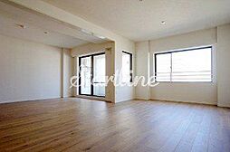 カルパティア市ヶ谷 302 3階2LDKのリビング/ダイニング