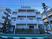 牛込柳町駅より徒歩5分 1階 築3年7ヶ月の賃貸物件