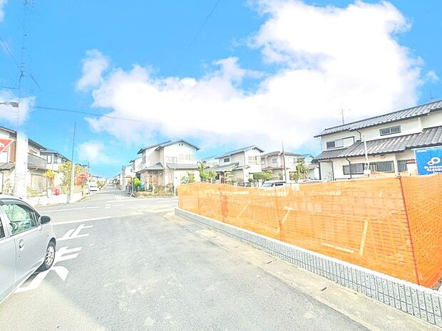 〜資金計画もお任せください〜 ・ご見学はもちろん、住宅ローンなど資金面のご相談だけでもお気軽にどうぞ。 ・プロのアドバイザーがお客様にとって最適なプランをご提案させていただきます。 