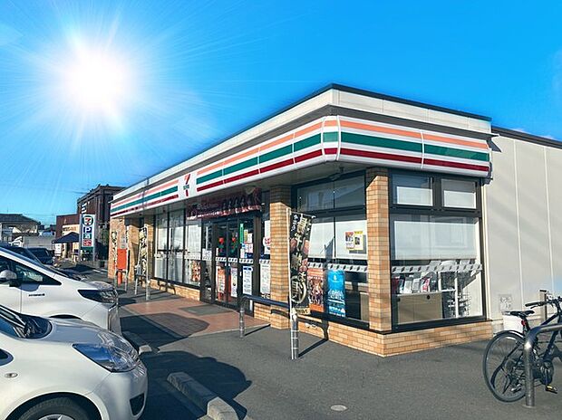 セブンイレブン牛久南店（540m）