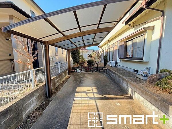 ～駐車場ももちろんございます～ ・駐車場もありますので、お車をご利用される方にもお勧めのお住まいです。 ・カーポートなどのオプションもお気軽にご相談くださいませ。