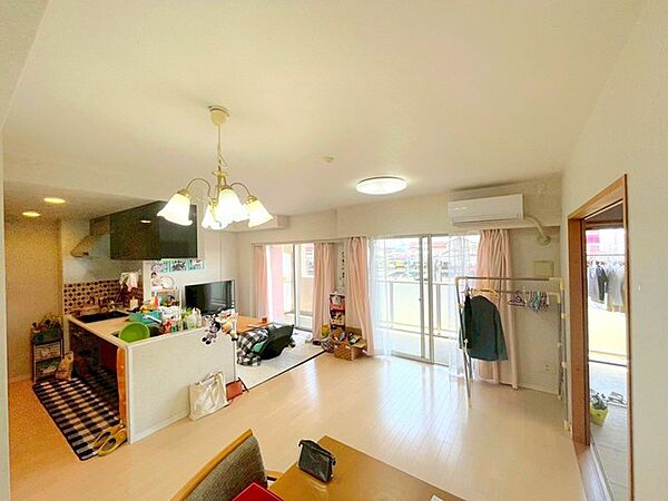 apartment 茨城県牛久市柏田町
地図を見る
