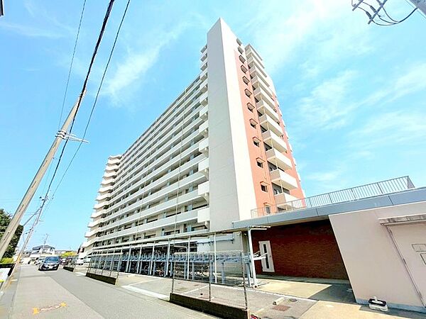 apartment 茨城県牛久市柏田町
地図を見る