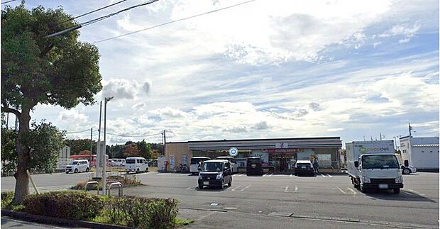 セブンイレブン龍ヶ崎小柴店(450m)