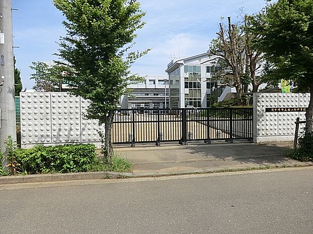 城ノ内中学校（350m）