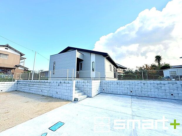 〜資金計画もお任せください〜 ・ご見学はもちろん、住宅ローンなど資金面のご相談だけでもお気軽にどうぞ。 ・プロのアドバイザーがお客様にとって最適なプランをご提案させていただきます。 