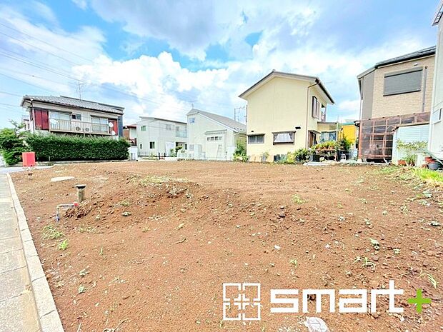 〜完成物件もご案内可能〜 ・ご案内時には実際の立地に加え、同メーカー・同仕様の完成物件もご案内可能です。 ・ぜひ現地と建物をご覧いただき、具体的にイメージしてみてくださいませ。