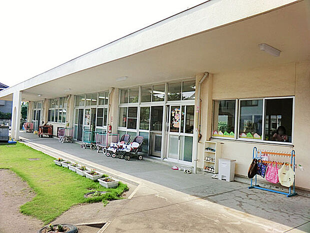 乳児保育所(260m)