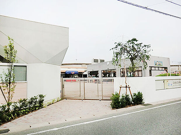 こばとこども園（500m）