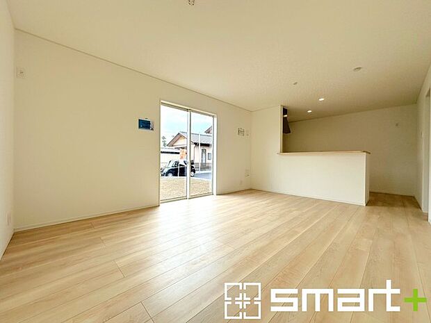 〜家具の配置がしやすい間取〜 ・LDKはリビングとダイニングの境目が分かりやすくなっており、家具の配置がしやすい造り。 ・どんなインテリアにするか考えるだけでも楽しくなりますね。